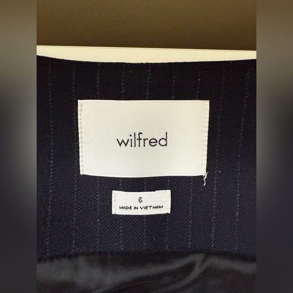 Wilfred Aritzia Atrusi Vest Size 6 - Picture 6 of 11